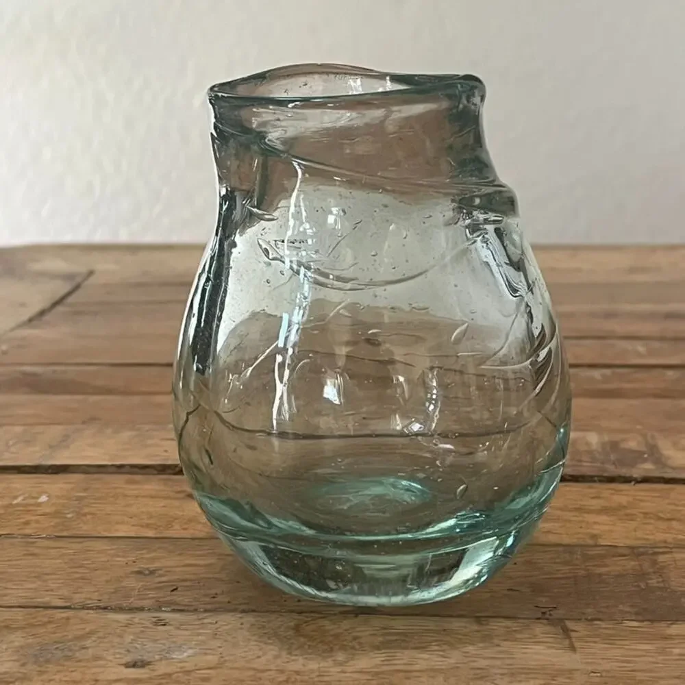 Studio Art Glass Hand-Blown Tinted Glass Vase 4.8